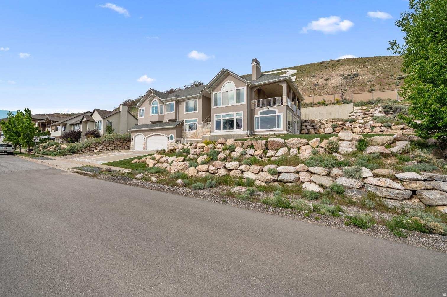 EAGLERIDGE - Residential