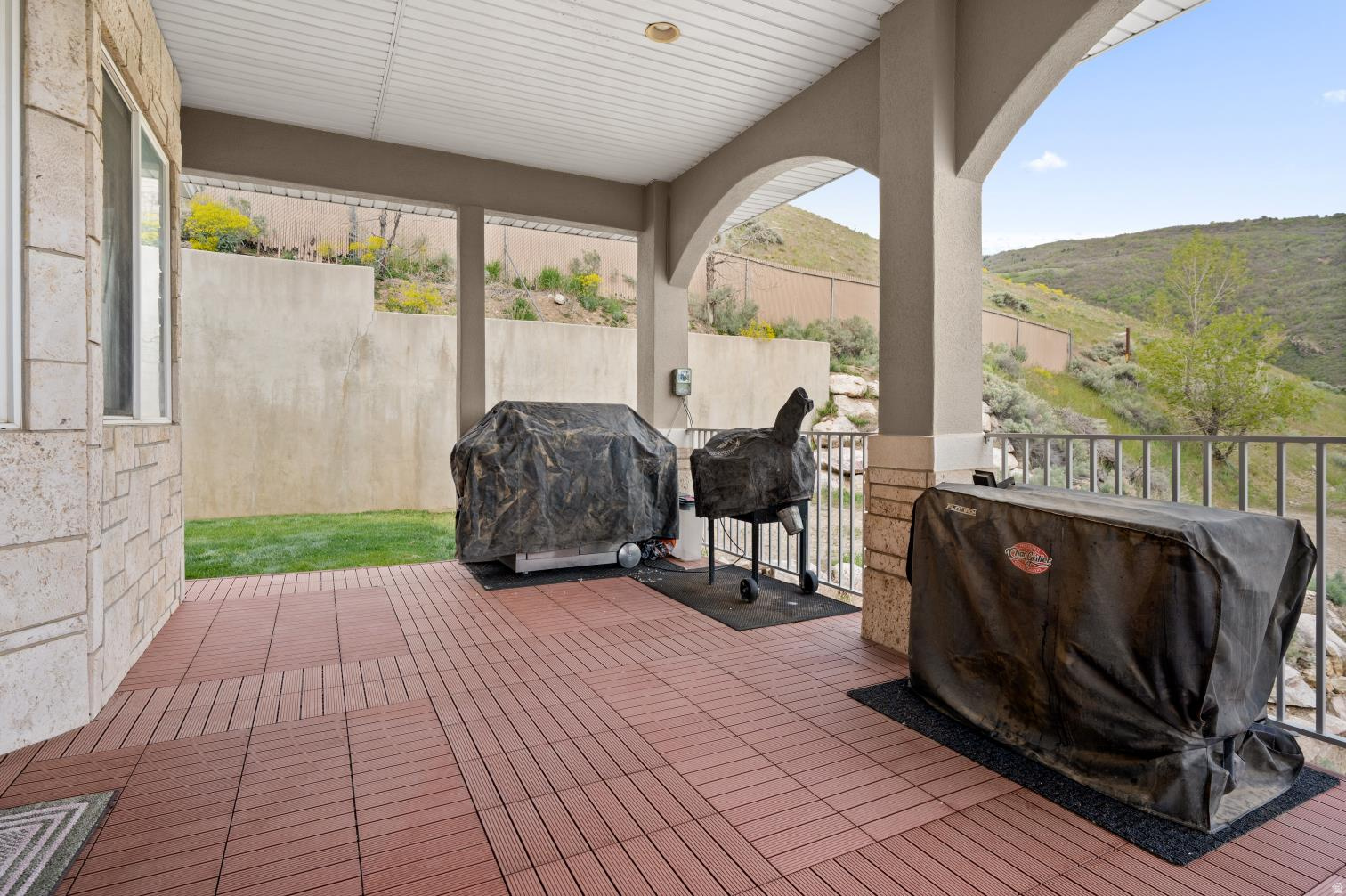 EAGLERIDGE - Residential