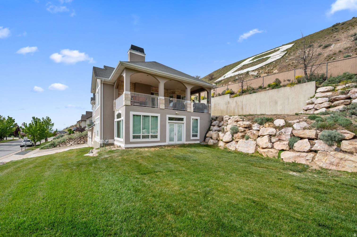 EAGLERIDGE - Residential