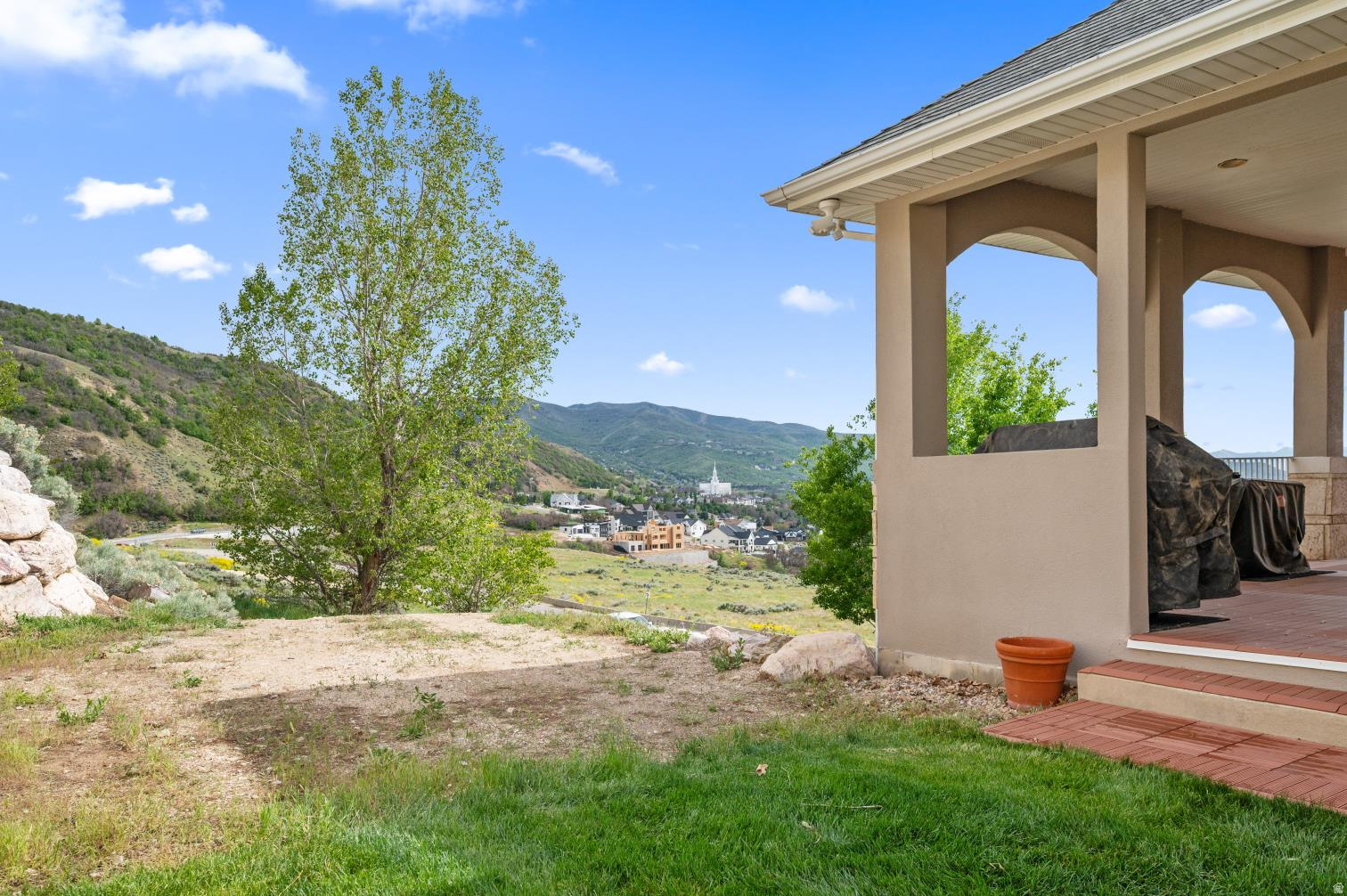 EAGLERIDGE - Residential
