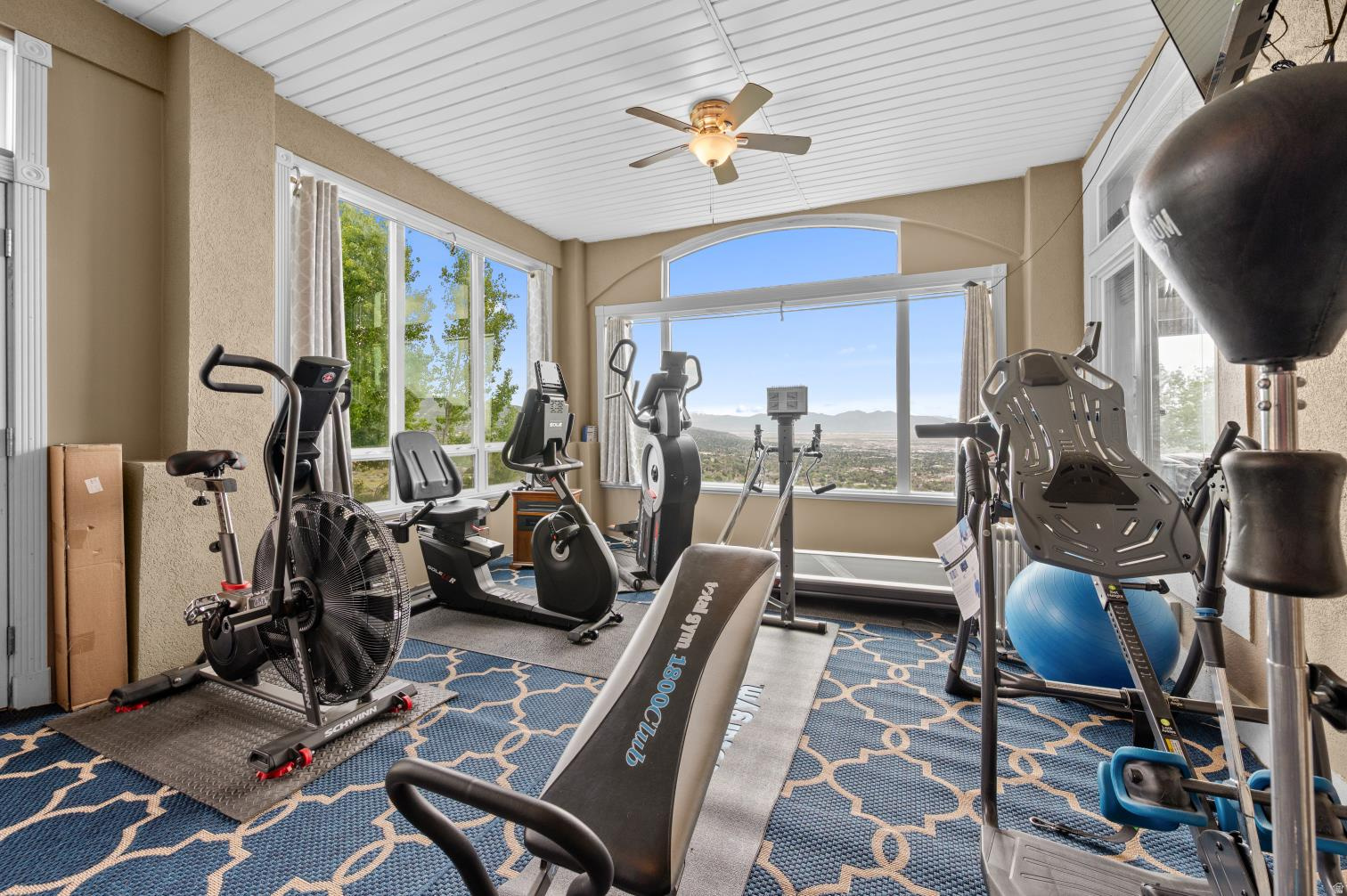 EAGLERIDGE - Residential