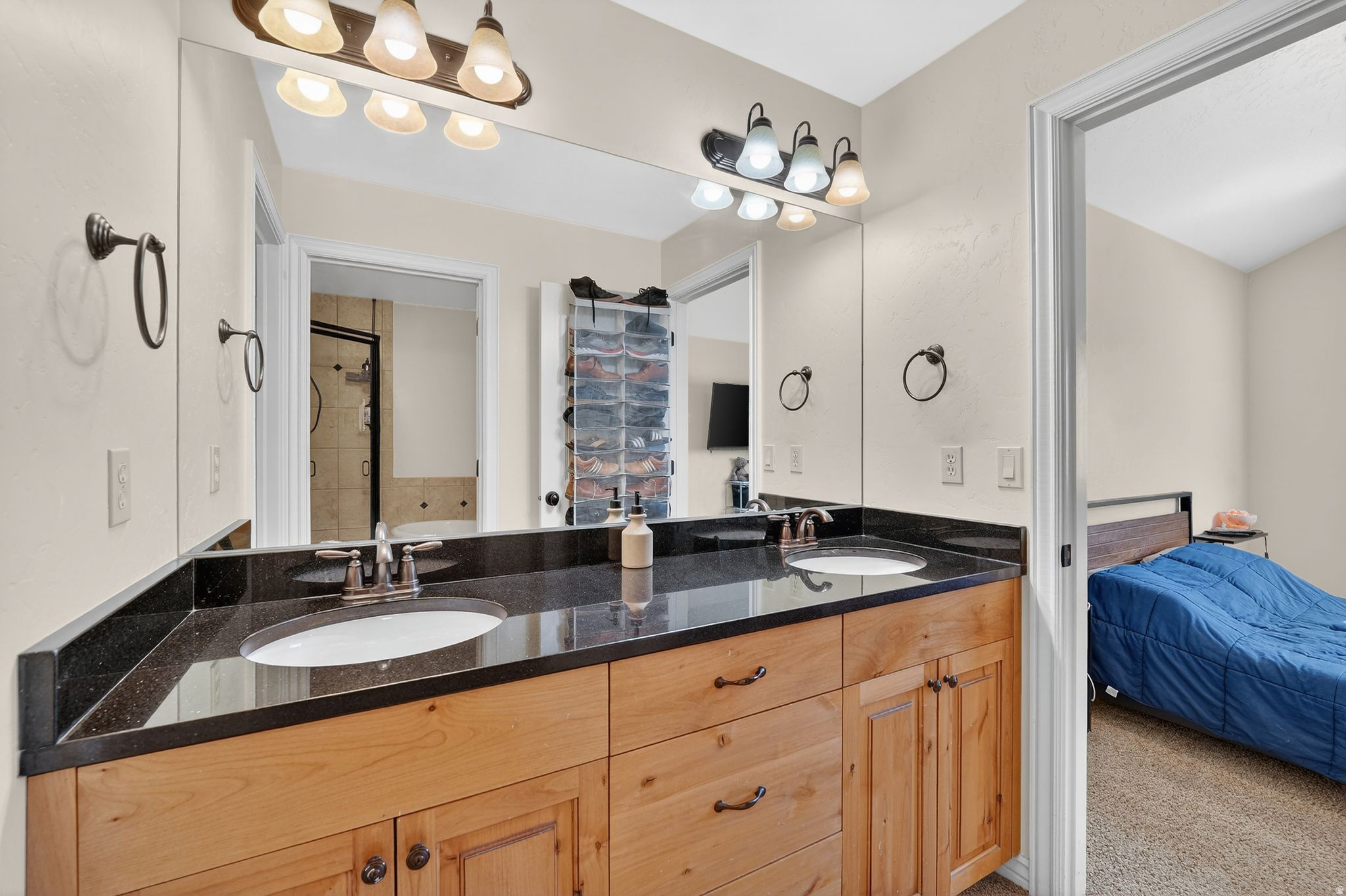 VIANSA VILLAS PUD - Residential