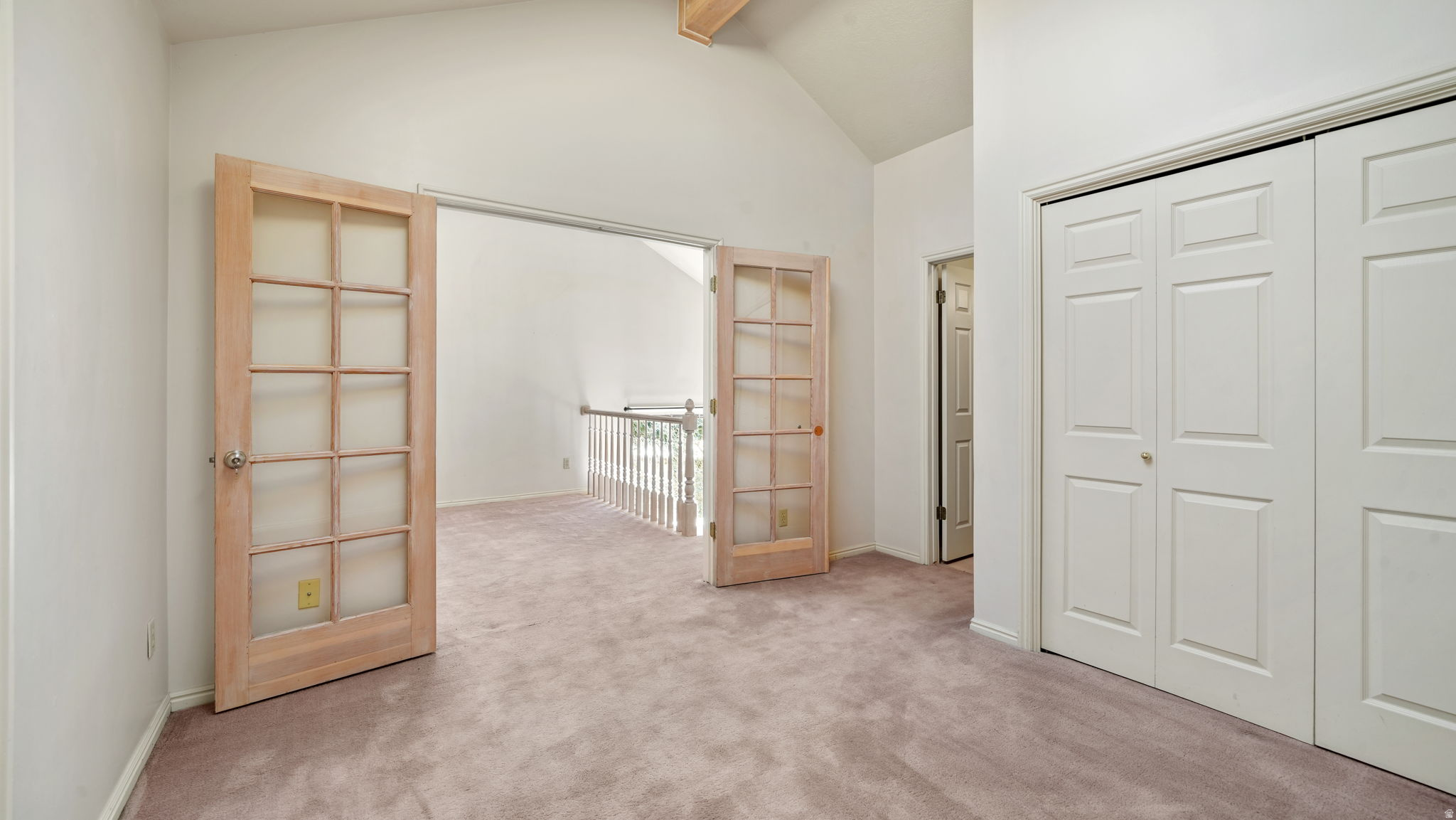 SWISS OAKS CONDOMINIUMS - Residential