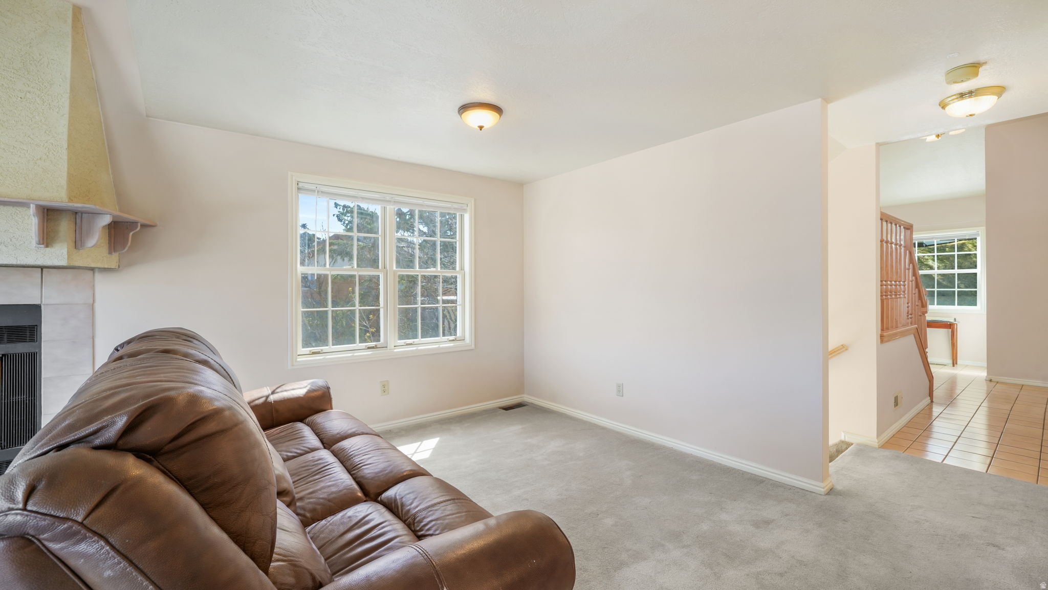 SWISS OAKS CONDOMINIUMS - Residential