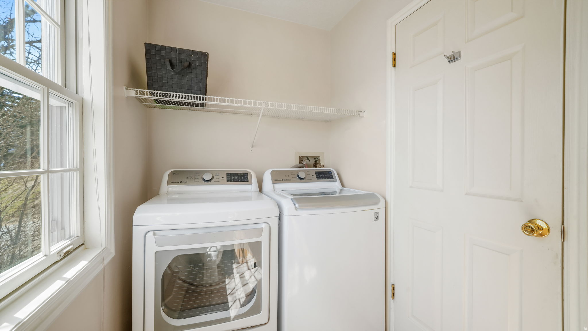 SWISS OAKS CONDOMINIUMS - Residential