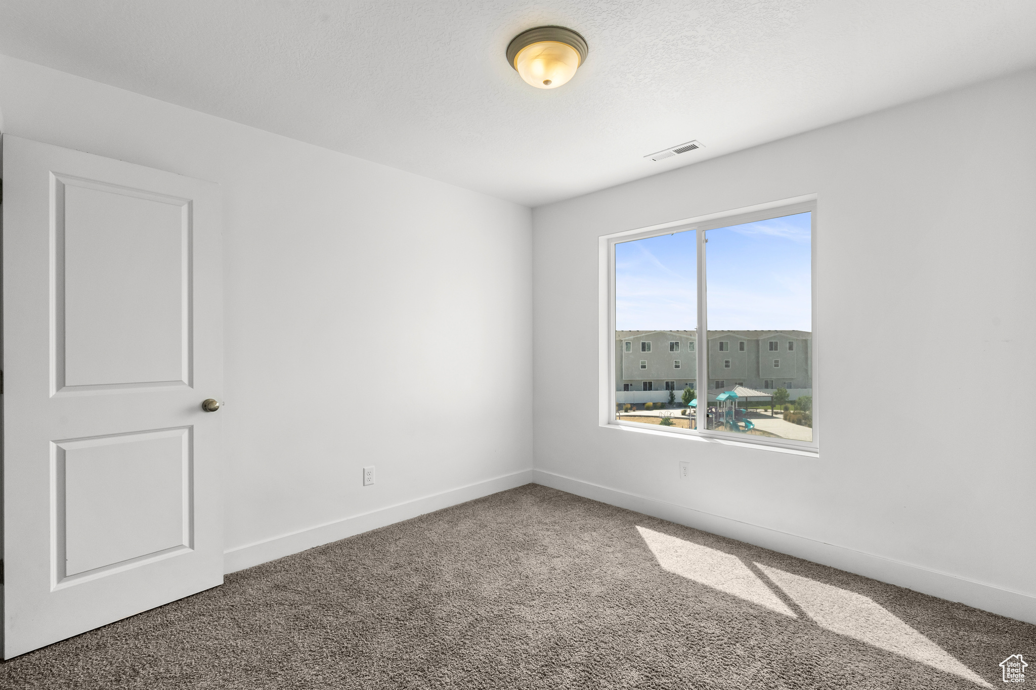THE TOWNS AT BRYLEE FARMS - Residential