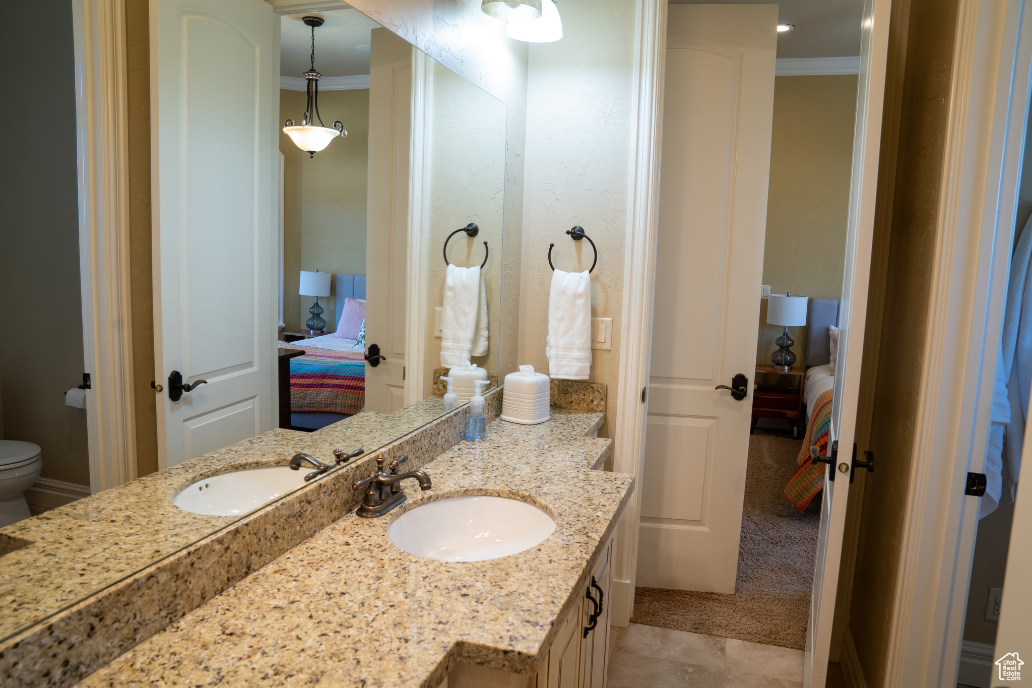 THE COVE IN CORNER CANYON - Residential