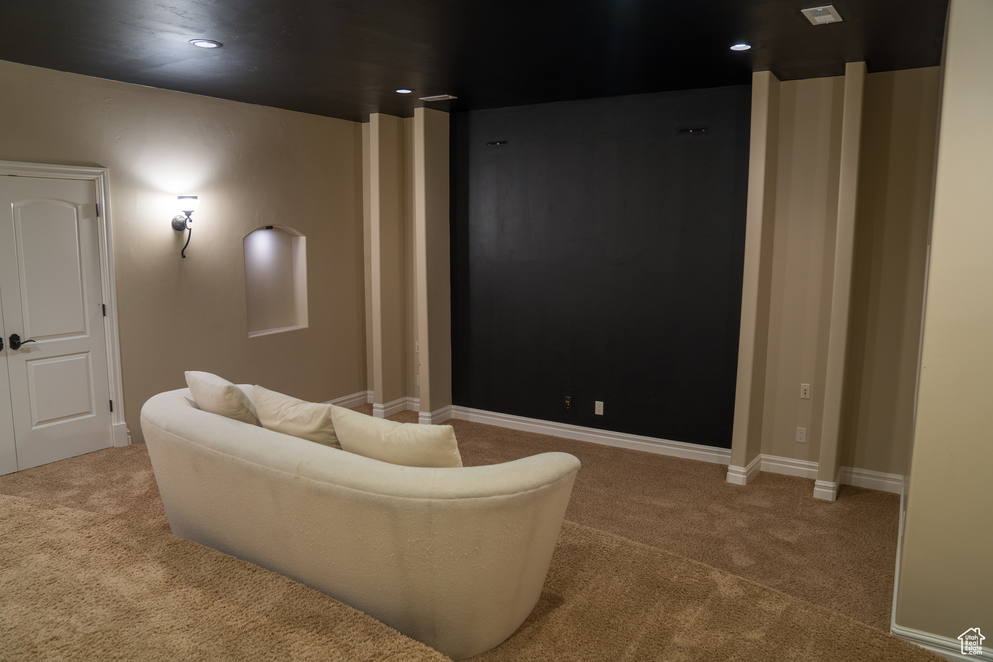 THE COVE IN CORNER CANYON - Residential