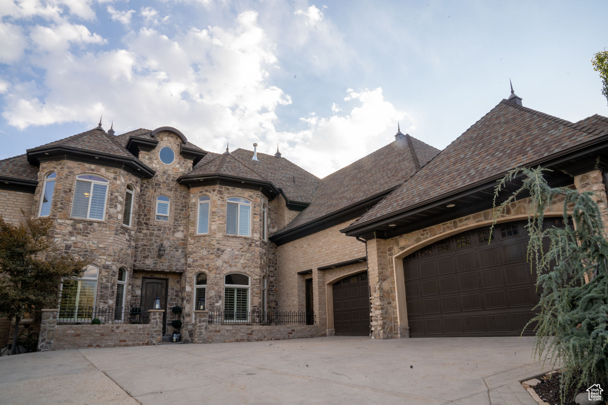 THE COVE IN CORNER CANYON - Residential