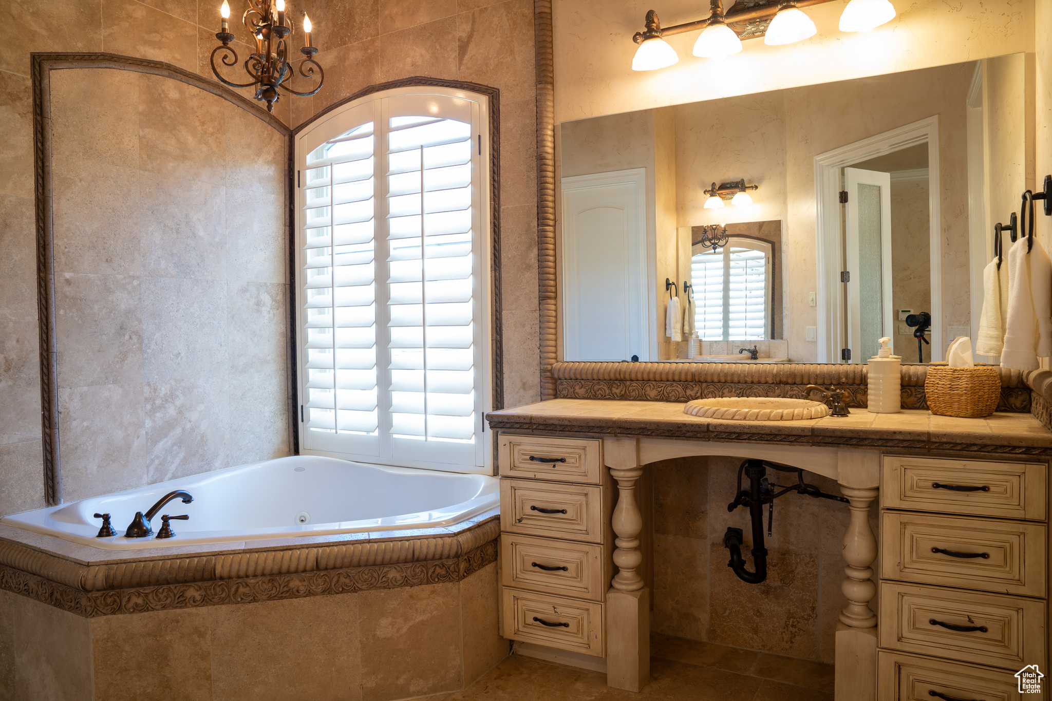 1826 E Gray Fox Dr, Draper, Utah image 33