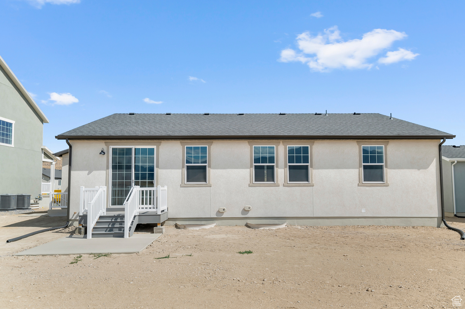 OVERLAND COLLECTION V2 237 - Residential