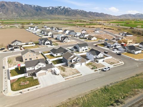 Tiny photo for 1275 S 300 W, Tremonton, UT 84337 (MLS # 2146557)