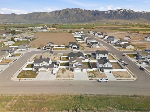 Tiny photo for 1275 S 300 W, Tremonton, UT 84337 (MLS # 2146557)