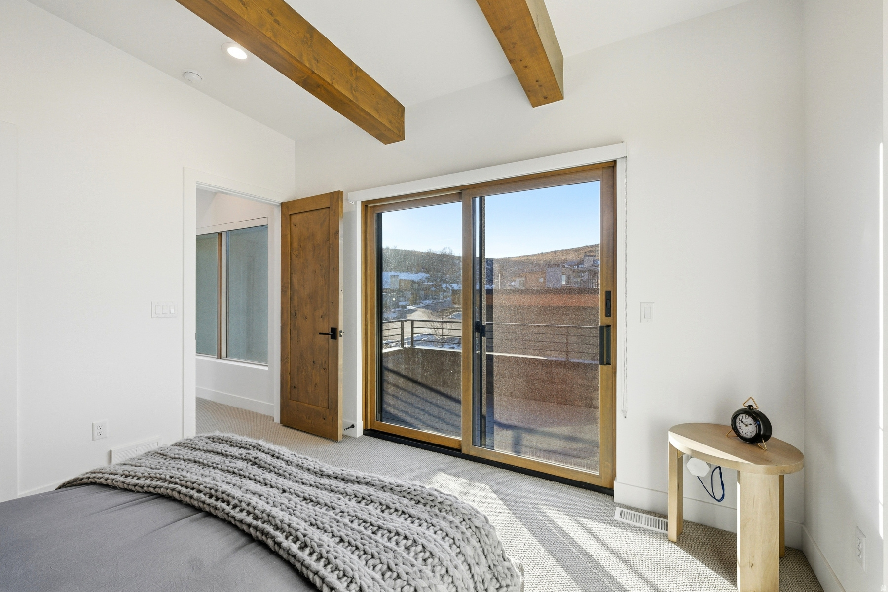 CLUBHOUSE VILLAS - Residential