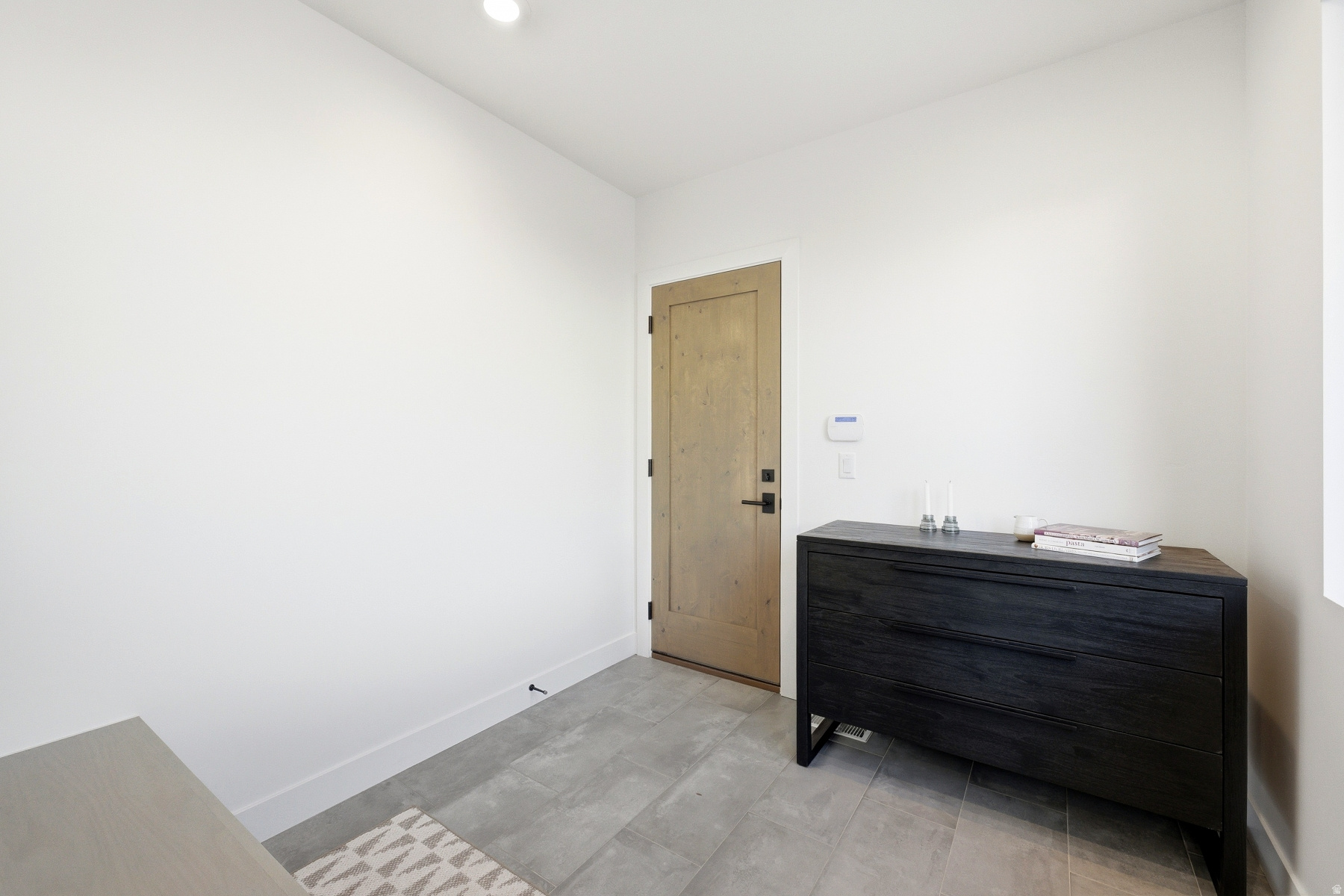 CLUBHOUSE VILLAS - Residential