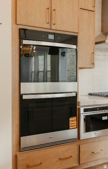 CANYON POINT - Residential