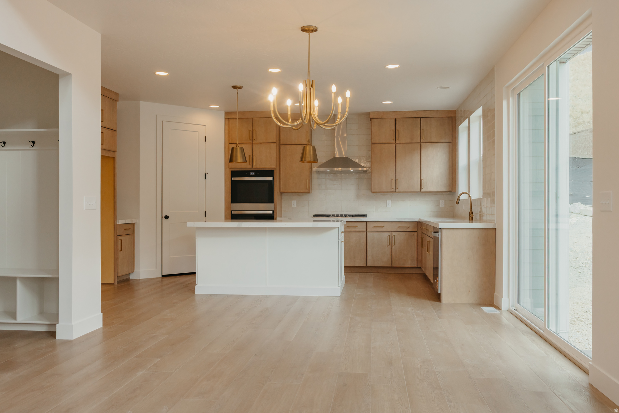 CANYON POINT - Residential