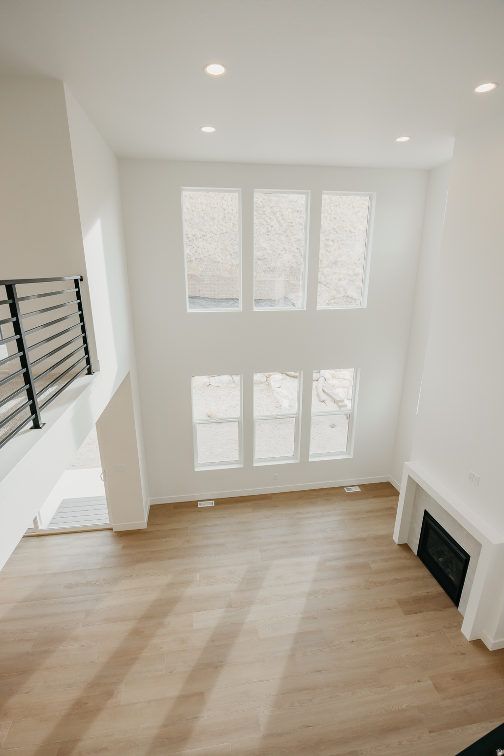 CANYON POINT - Residential