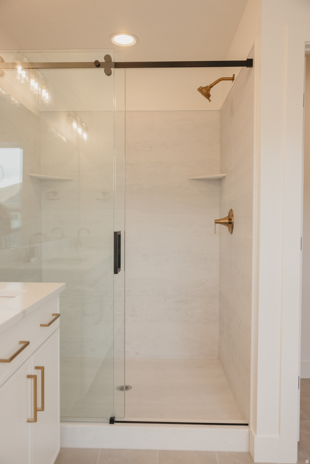 CANYON POINT - Residential