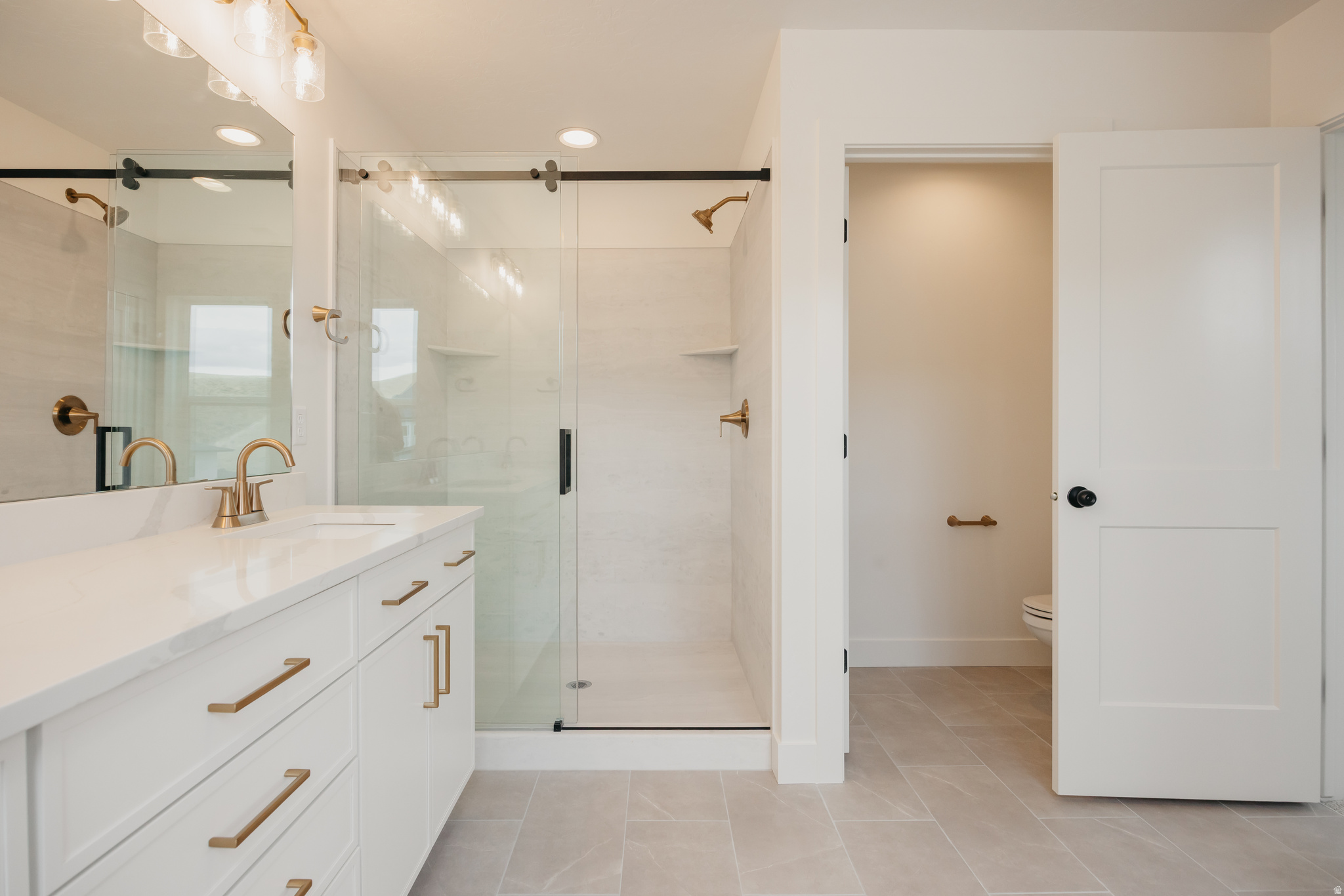 CANYON POINT - Residential