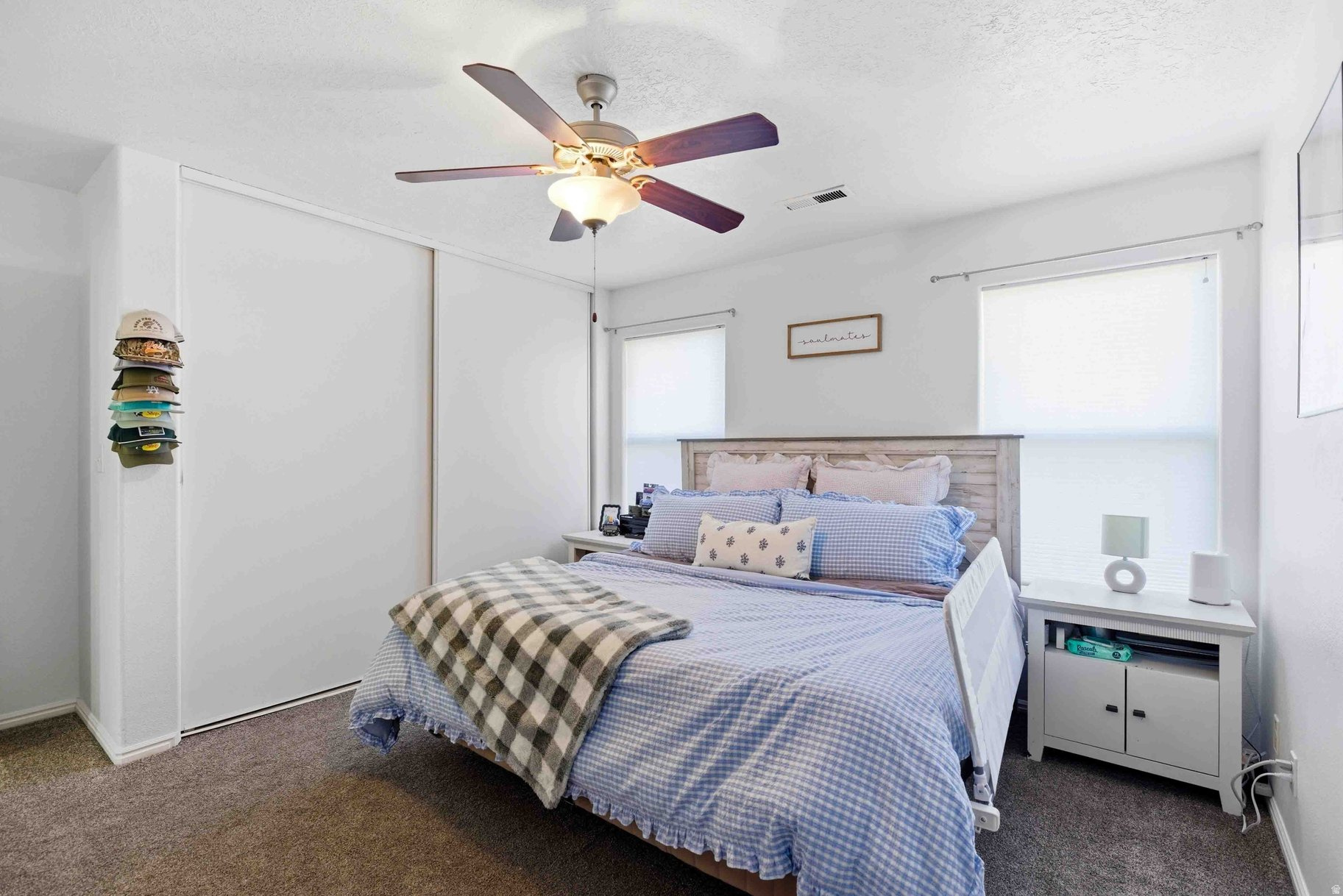 KNOLLWOOD TOWNHOMES 2 - Residential