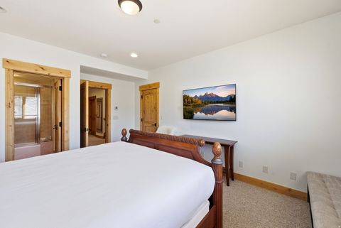Tiny photo for 3230 THISTLE ST, Park City, UT 84060 (MLS # 2137097)