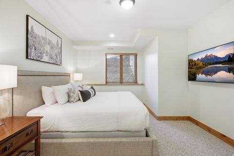 Tiny photo for 3230 THISTLE ST, Park City, UT 84060 (MLS # 2137097)