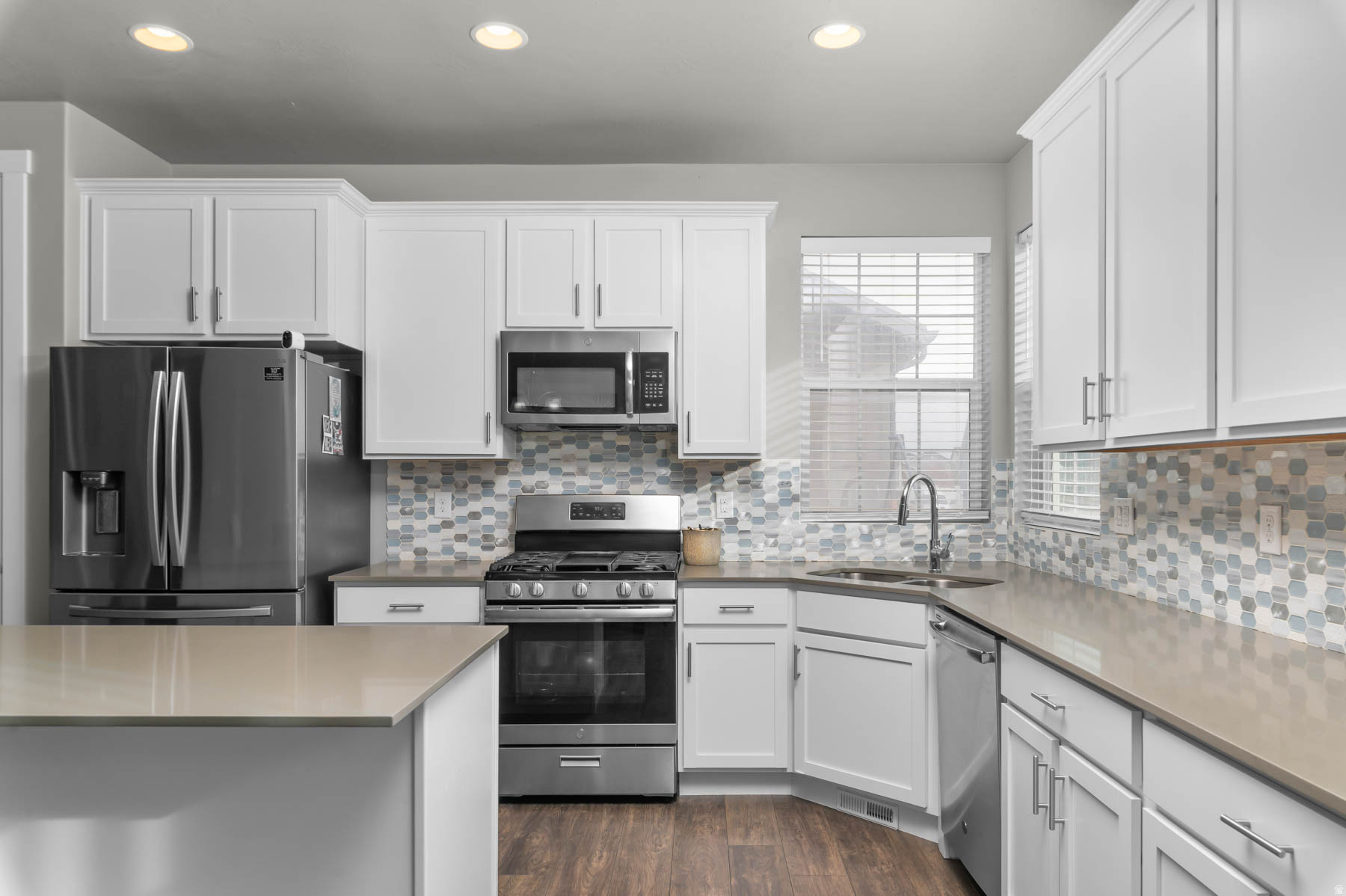 SAGEWOOD VILLAGE - Residential