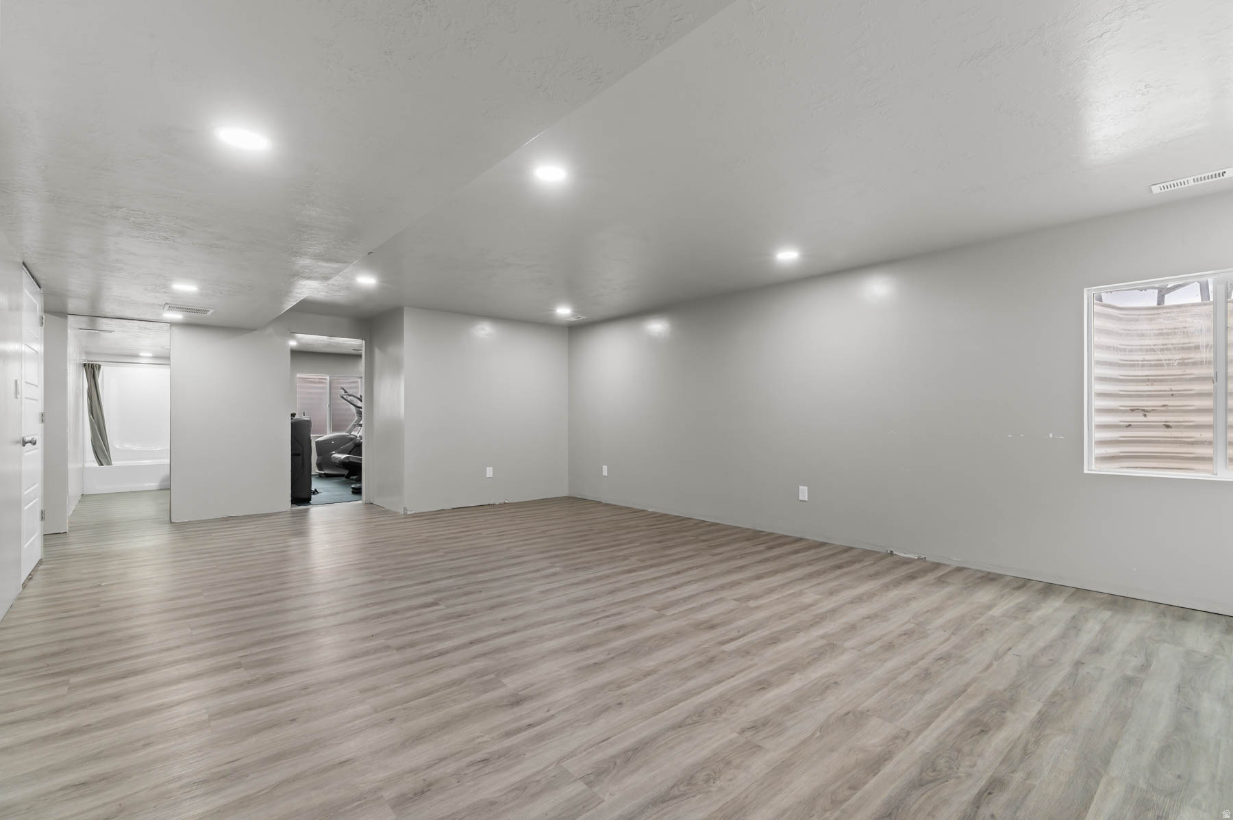 SAGEWOOD VILLAGE - Residential