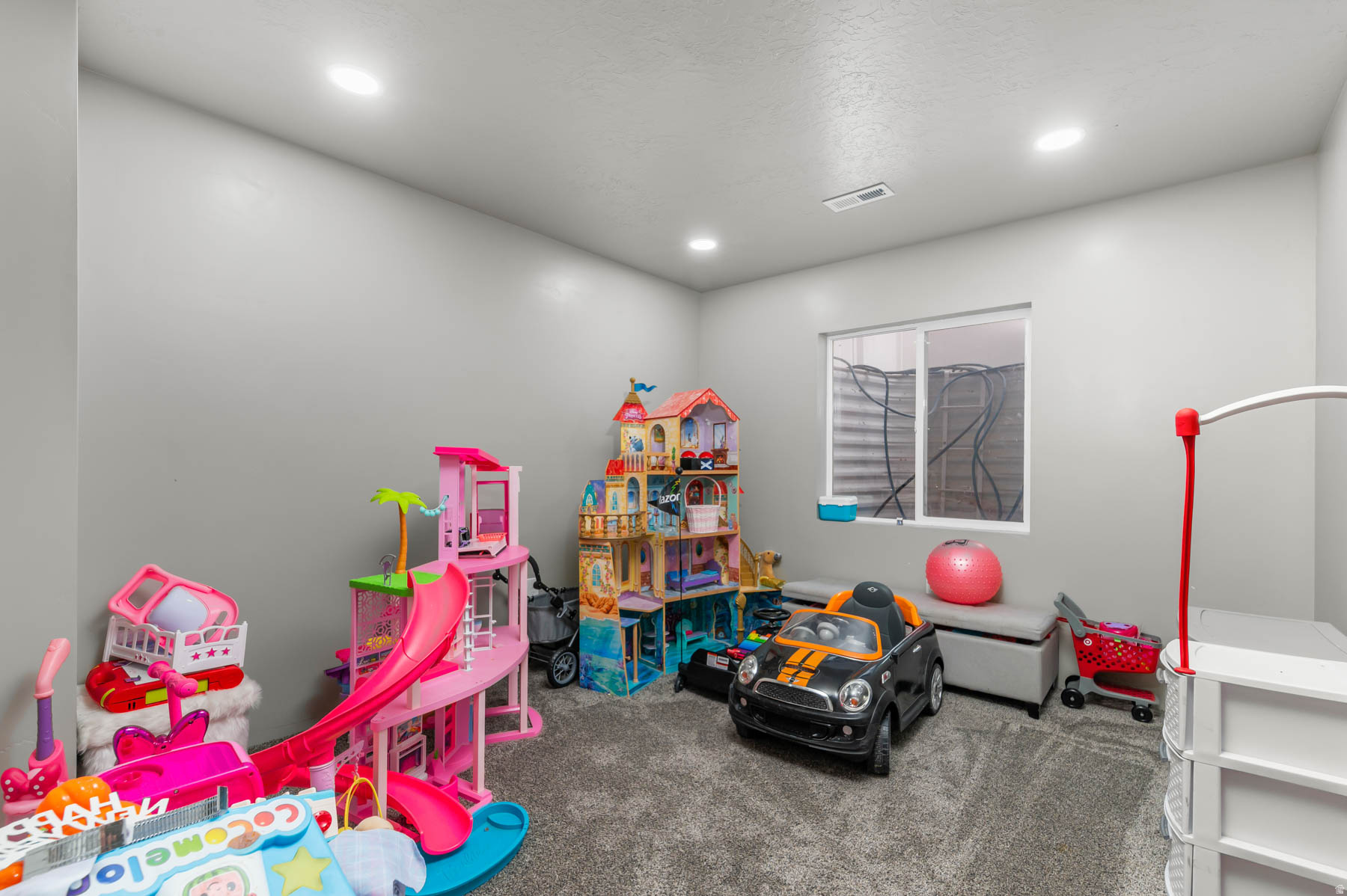 SAGEWOOD VILLAGE - Residential