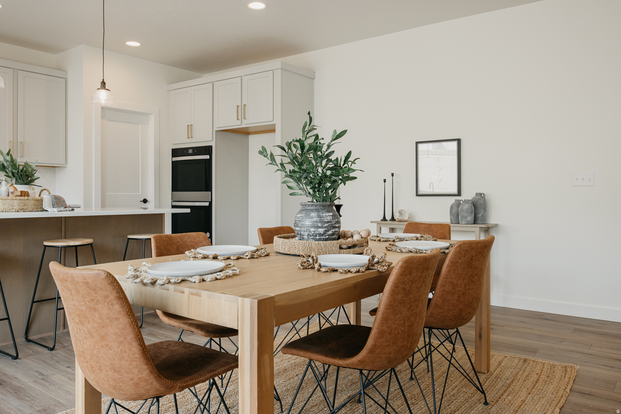 CANYON POINT - Residential