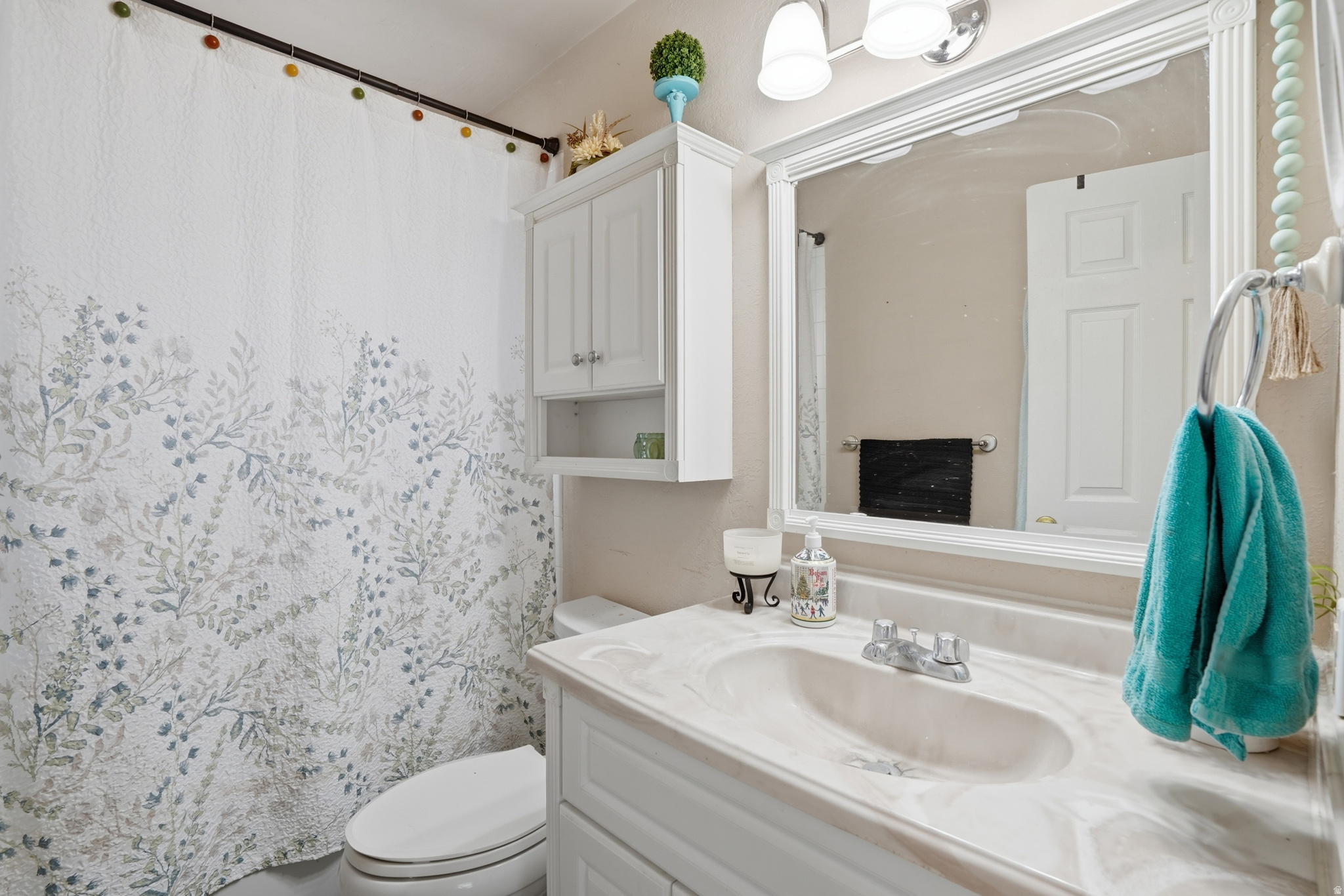 CANYON WEST - Residential