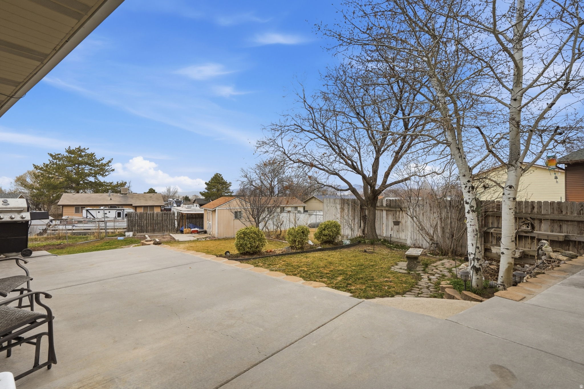 CANYON WEST - Residential