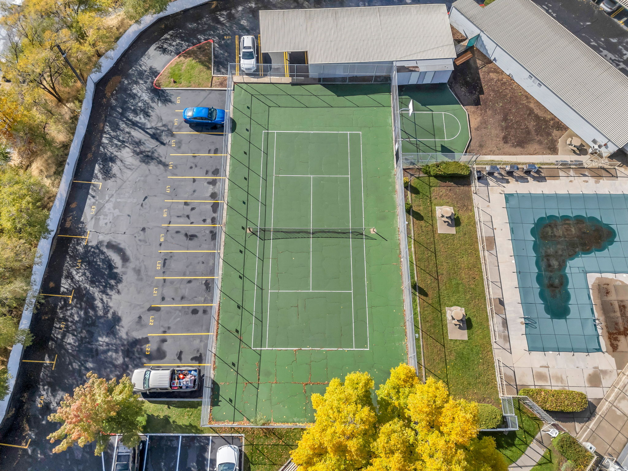 WILLOWBROOK HILL CONDOS - Residential