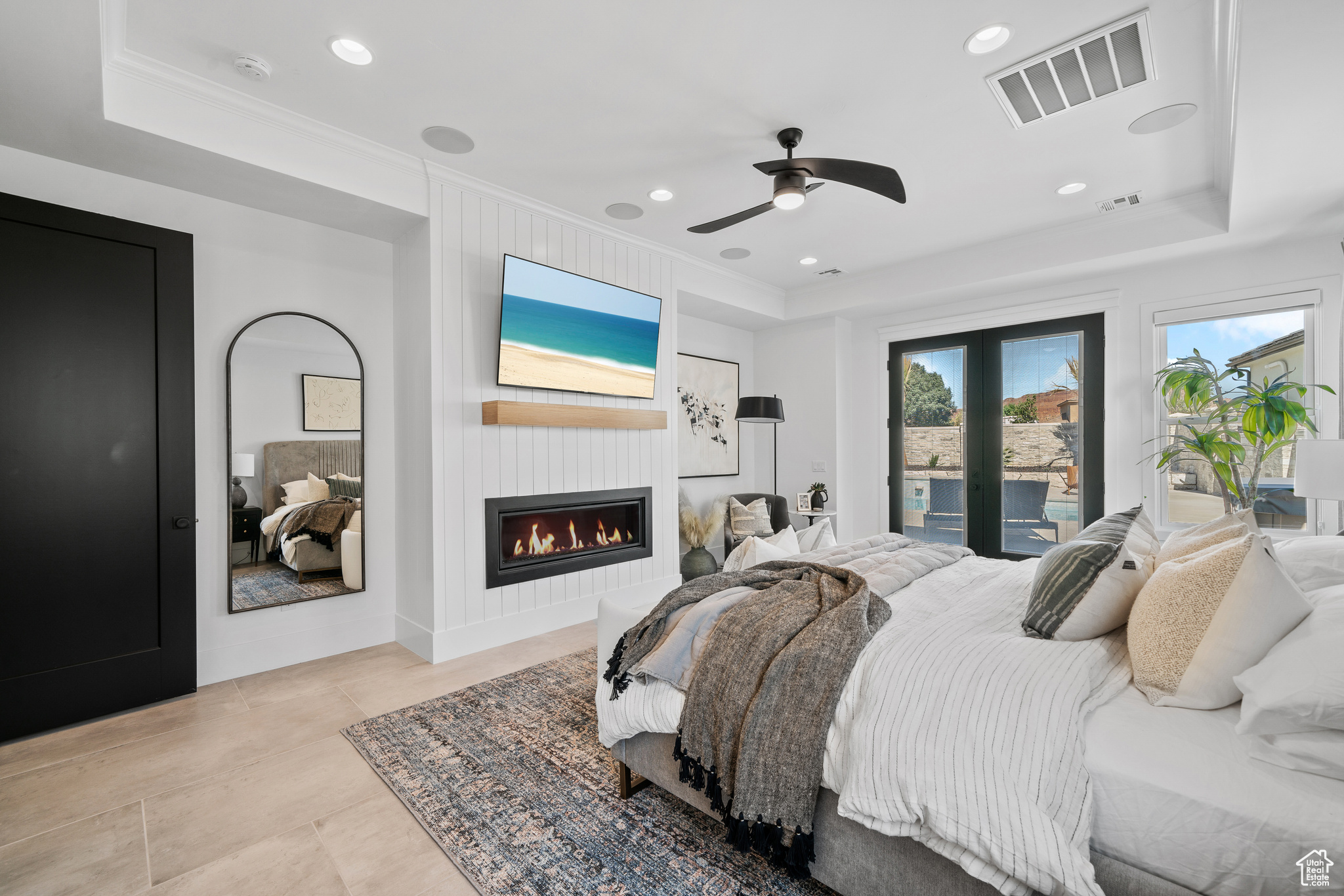 HAWKEYE POINTE SUBDI - Residential