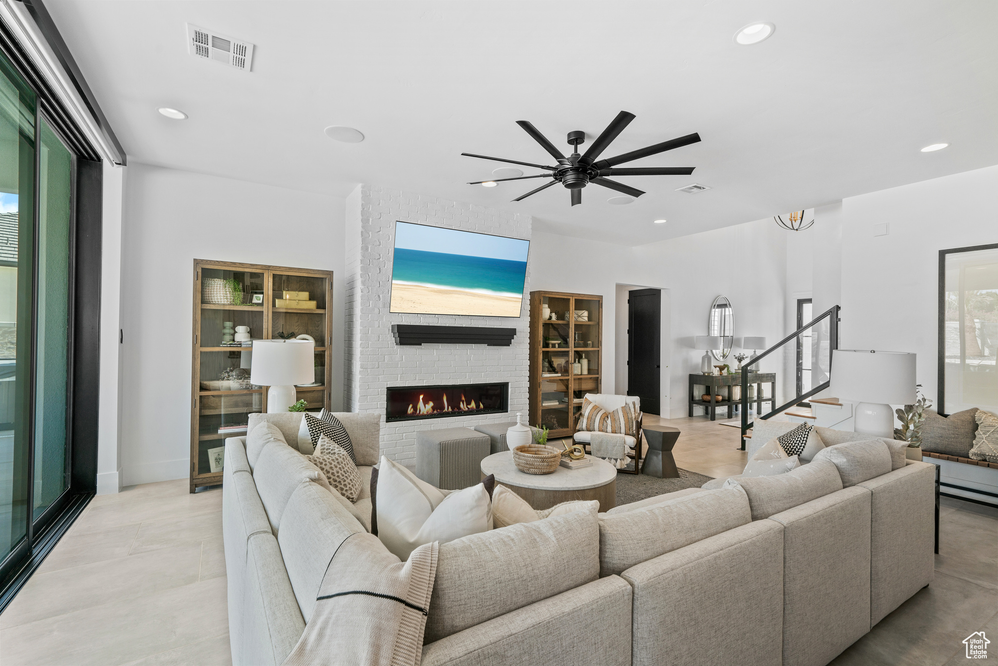 HAWKEYE POINTE SUBDI - Residential