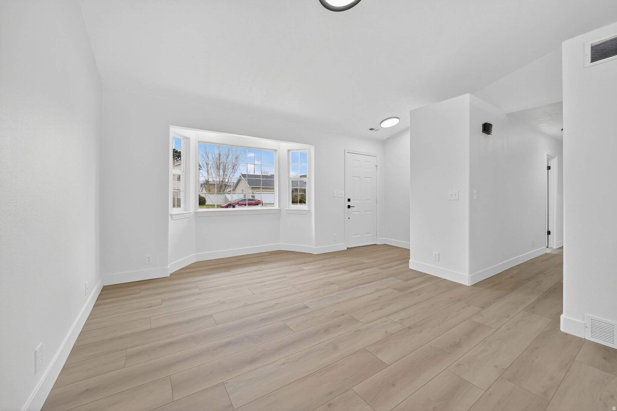 STONEGATE - Residential