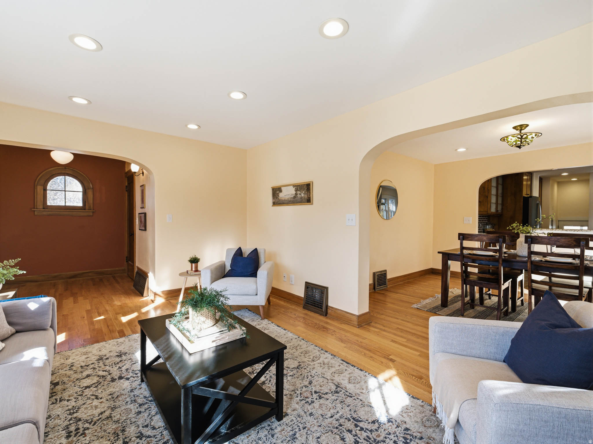 UPPER HARVARD - Residential