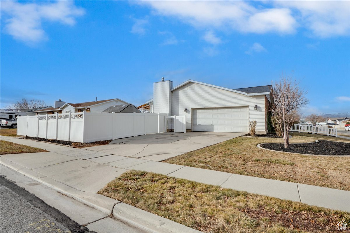 2099 W Carriage Ave, Riverton, Utah image 34