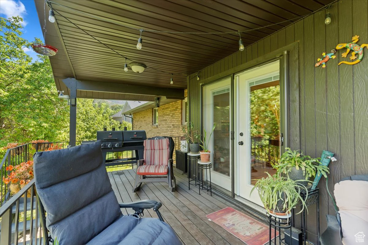 OAK FOREST - Residential