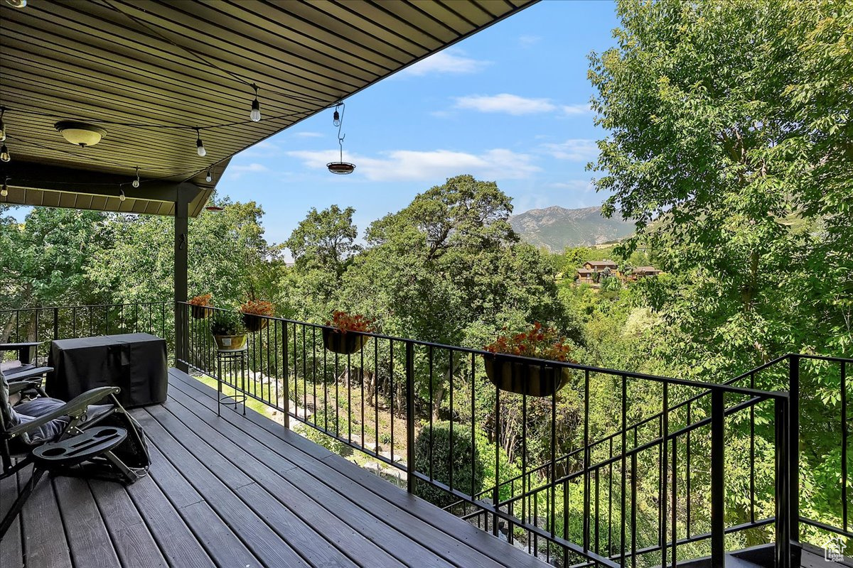 OAK FOREST - Residential