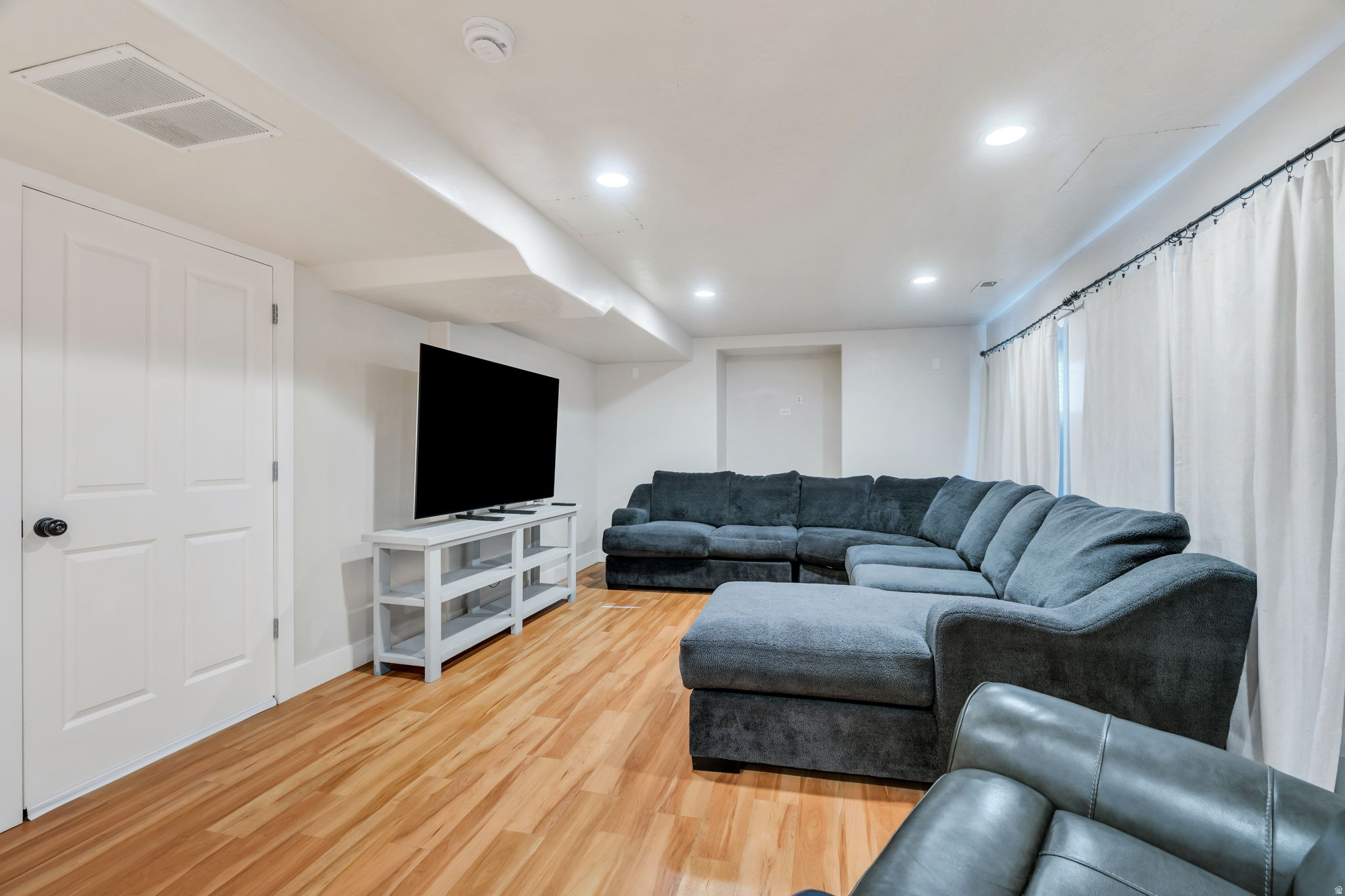 QUAIL HOLLOW - Residential
