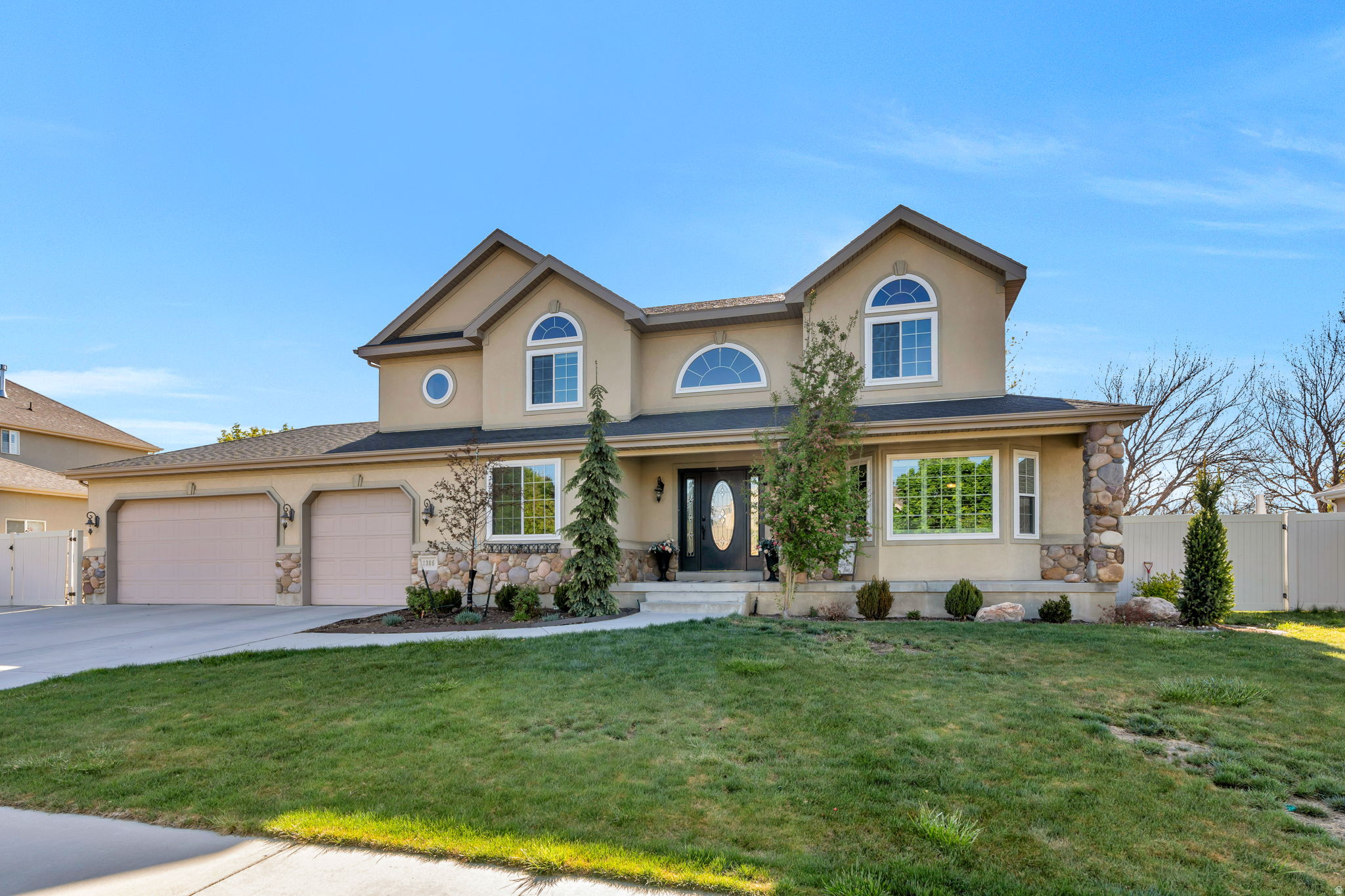 QUAIL HOLLOW - Residential
