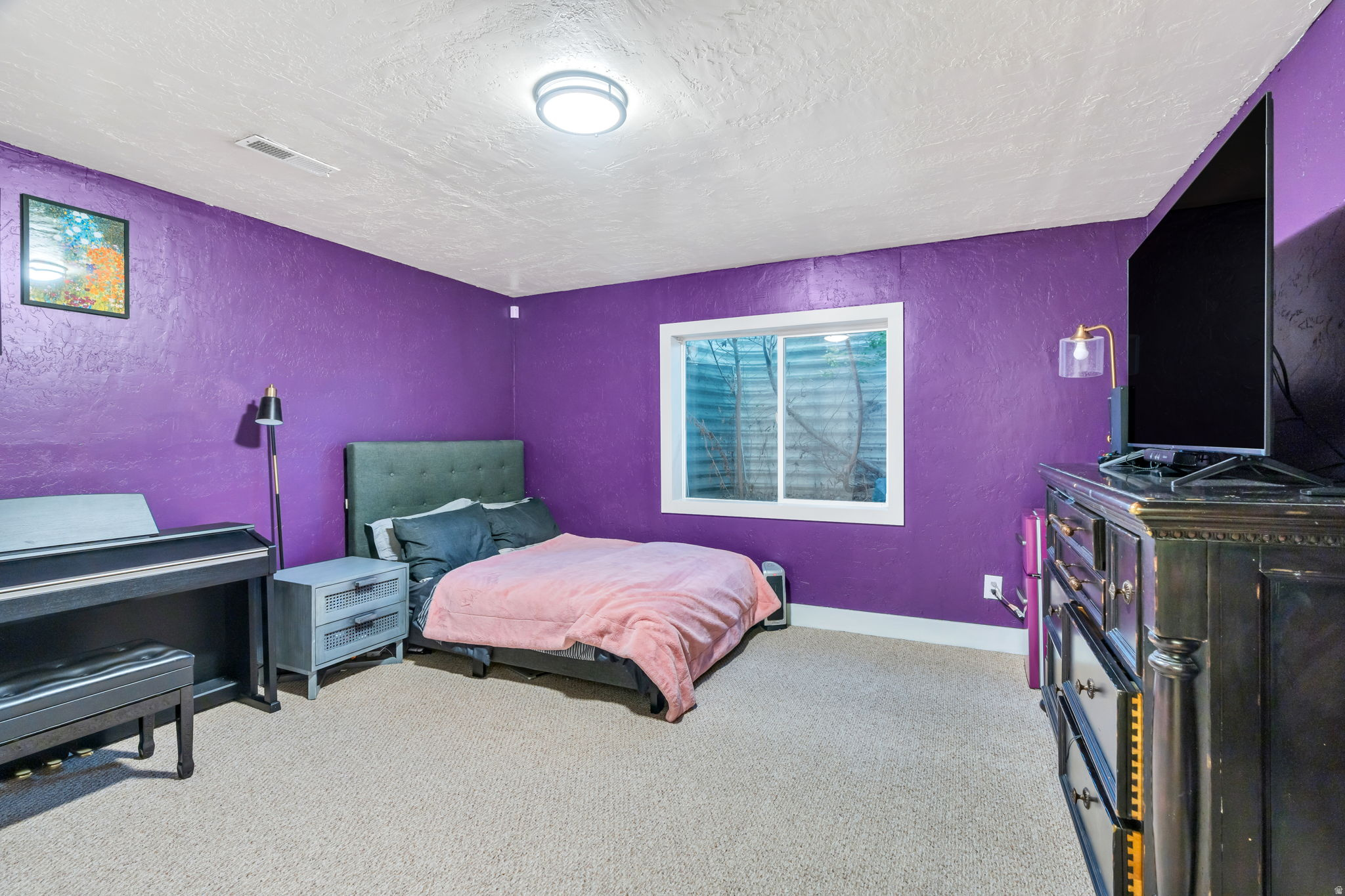 QUAIL HOLLOW - Residential
