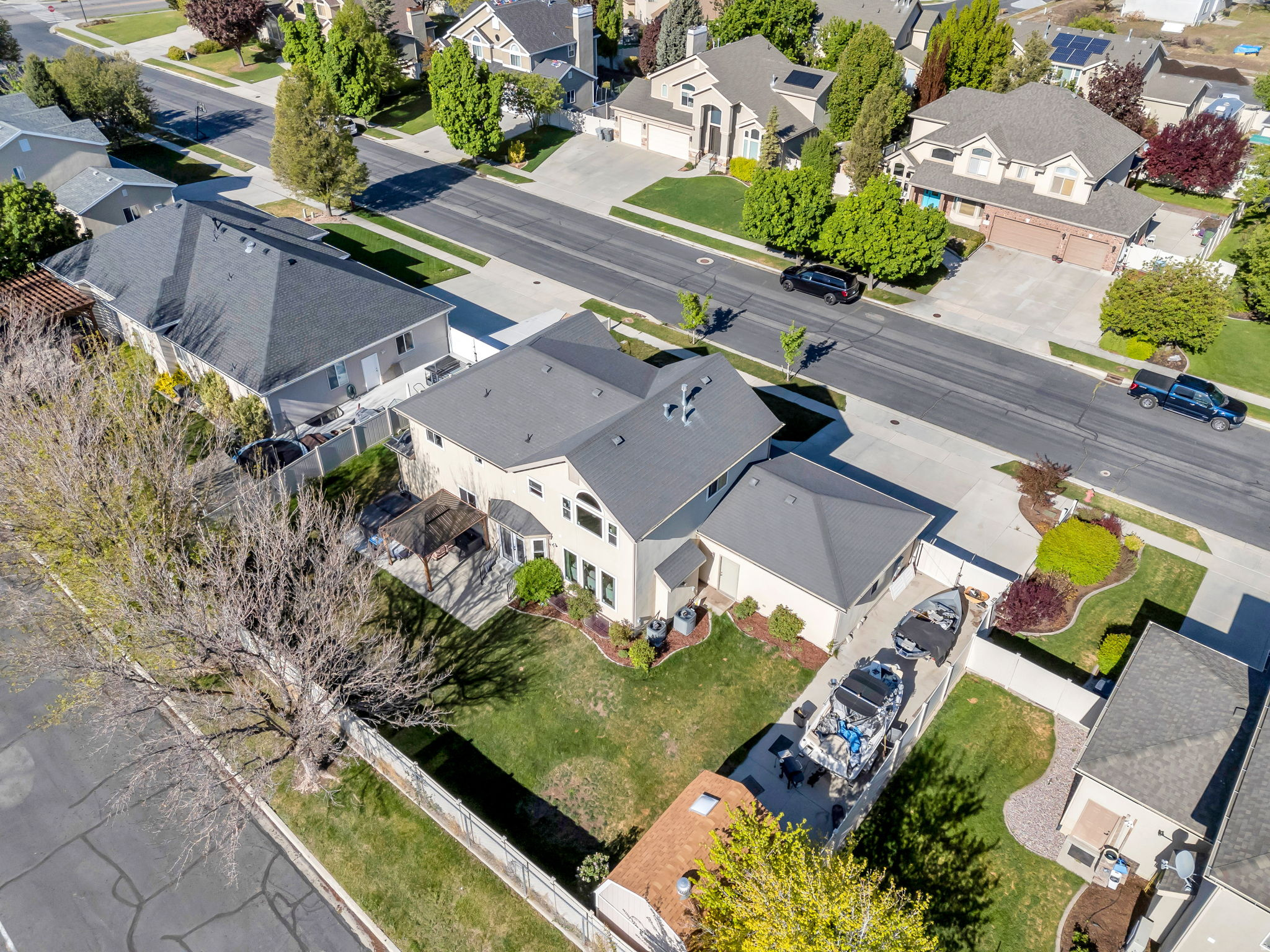 QUAIL HOLLOW - Residential