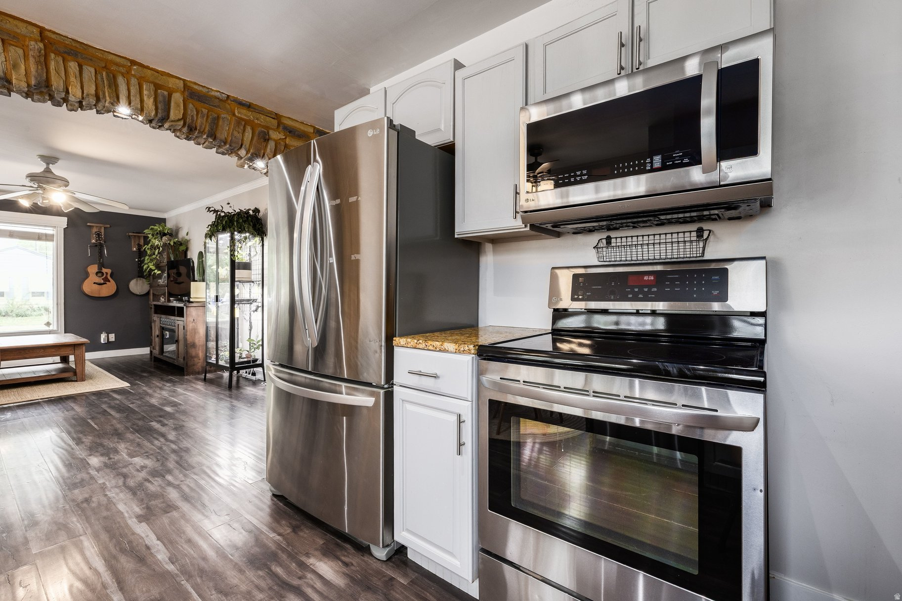 LOWER MILL CREEK - Residential