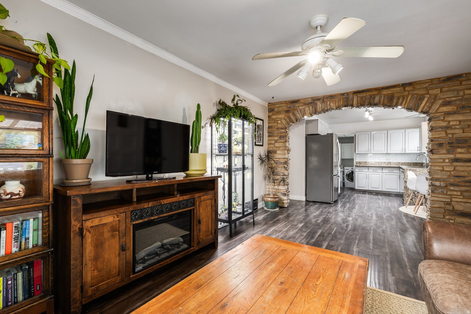 LOWER MILL CREEK - Residential