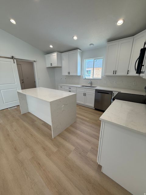 Tiny photo for 2317 E MARIGOLD DR #514, Eagle Mountain, UT 84005 (MLS # 2136294)