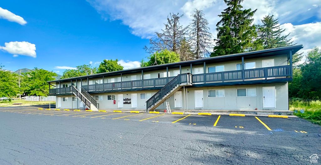 Photo of 331 N 400 E, Logan, UT 84321 (MLS # 2077526)