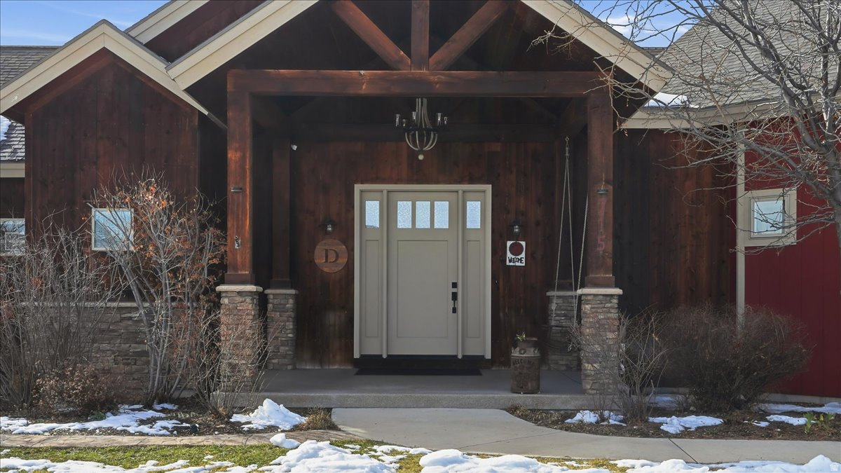 SUNFLOWER FARMS - Residential